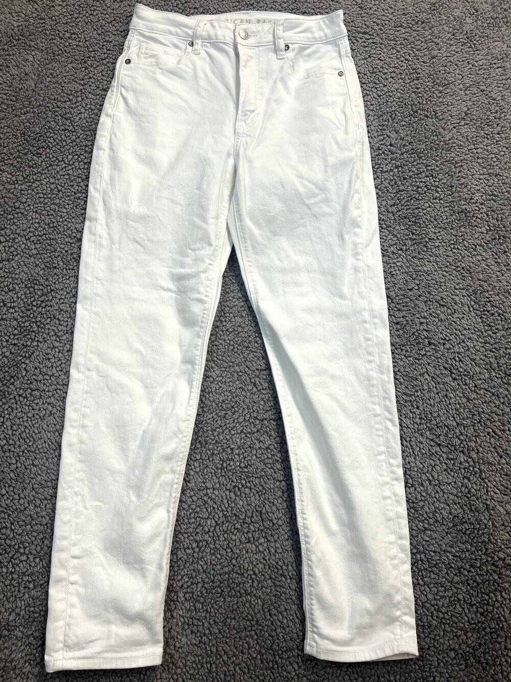 American Eagle Jeans Mom's Size 2 White Mom Jean (0805)